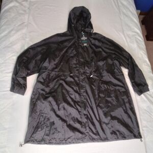 Torrid Outerwear Women's Black Hooded Rain Jacket Size 5X NWT $99.50 Long Line